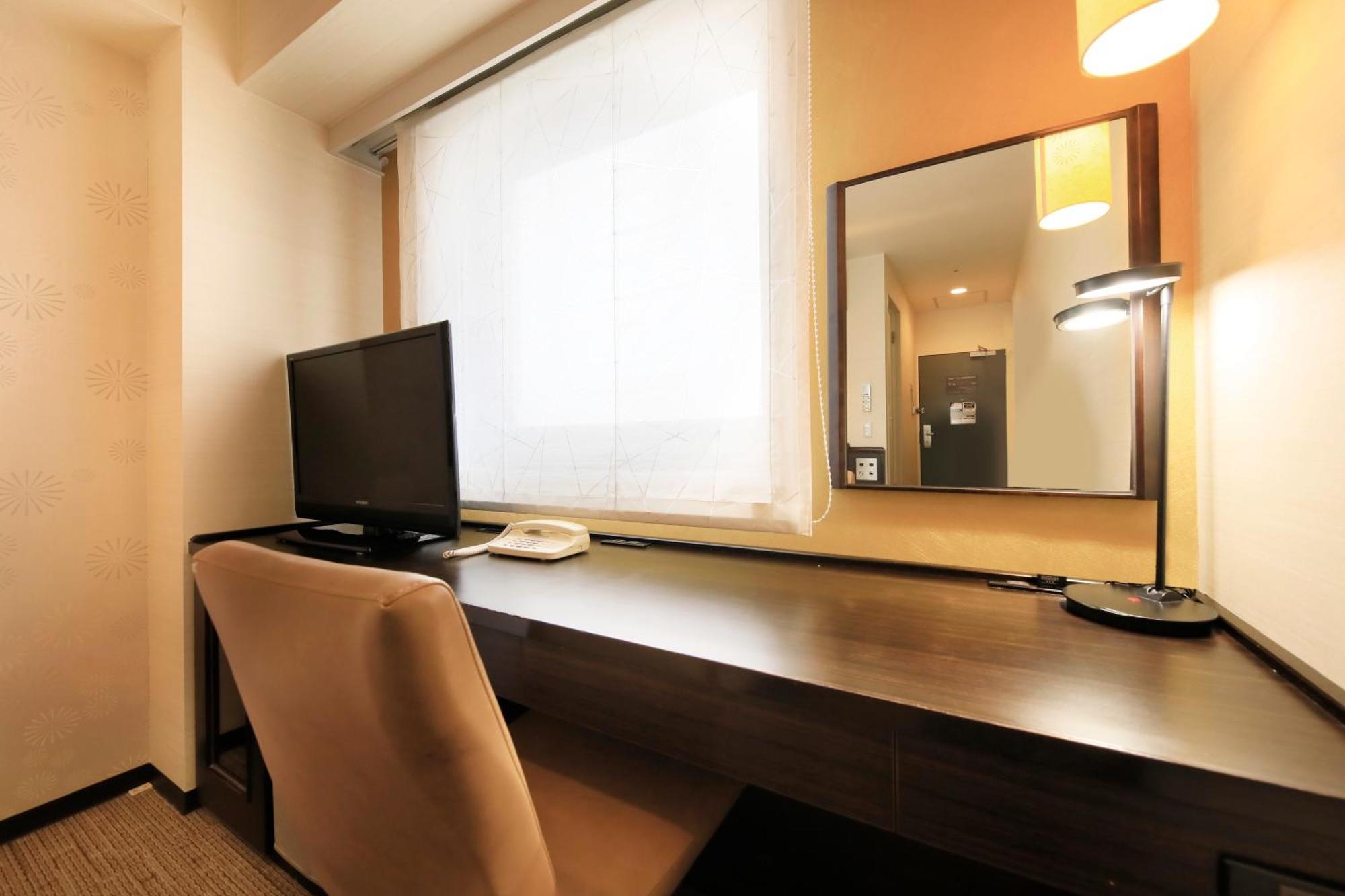 Via Inn Kanazawa Habitación foto
